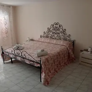 https://casa-agatina.catania-hotels.net